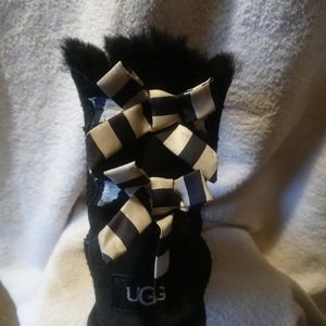 Girls size 10 Ugg boots